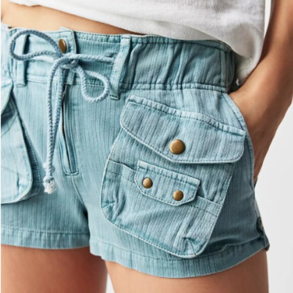 ISO Free People Waimea Slouchy Solid Cargo Shorts - Picture 5 of 5